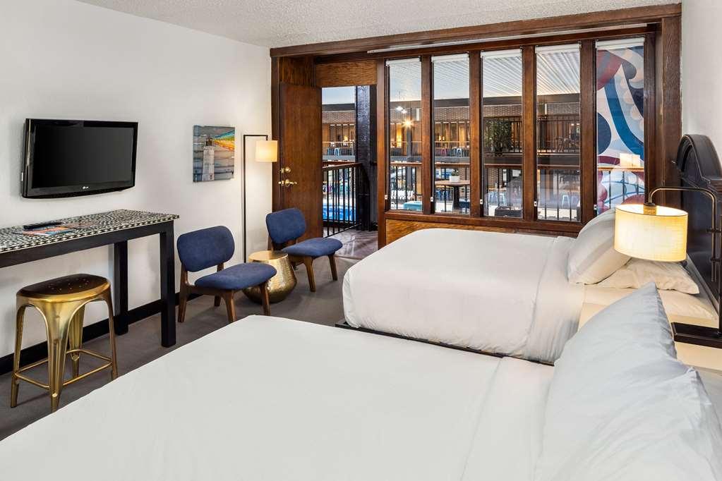 The Highlander Hotel, Ascend Hotel Collection Iowa City Interior foto